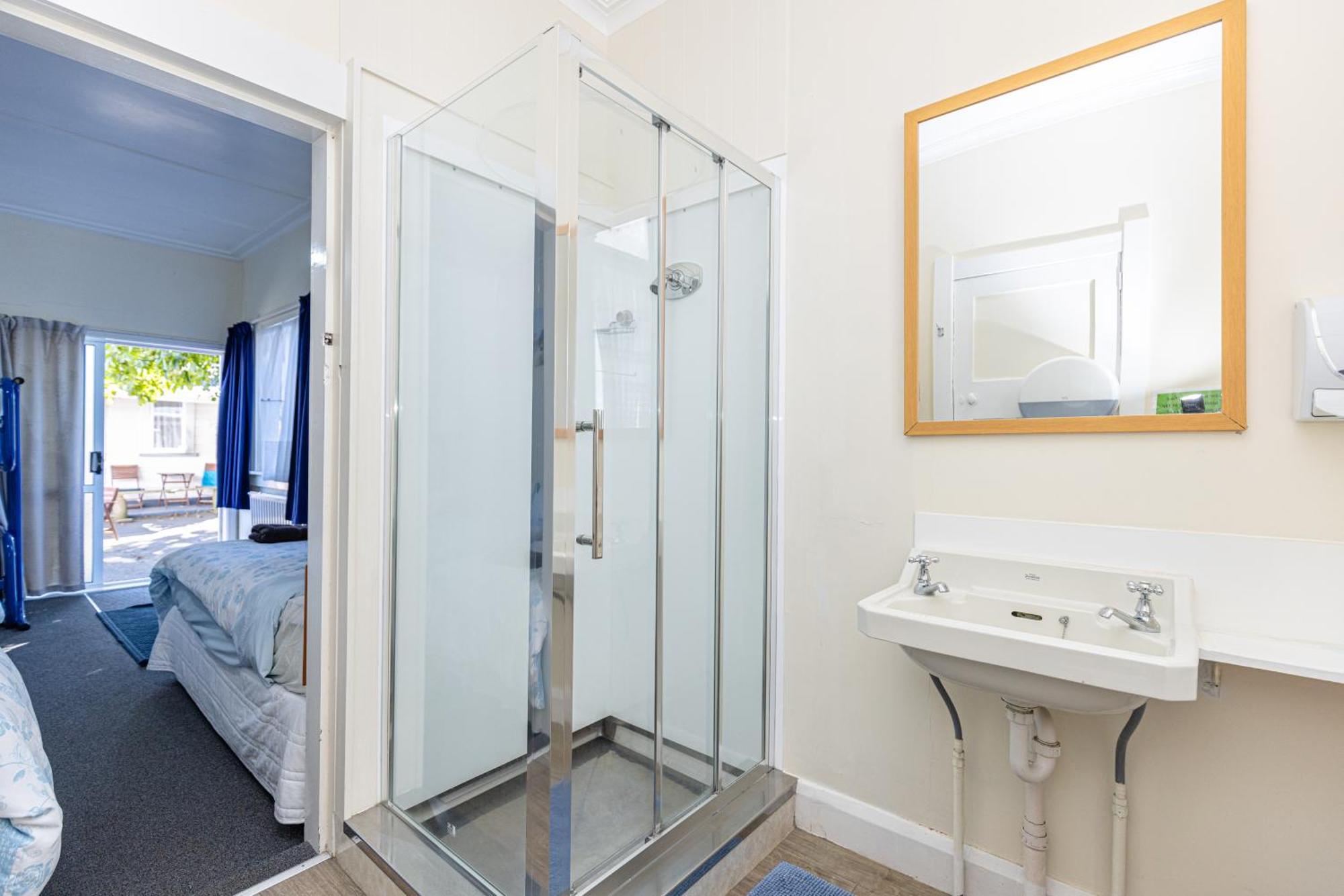 Braemar House And Yha 3* Whanganui